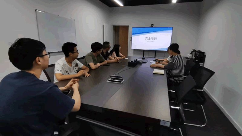 上海心理咨询师培训代理加盟，如何选择合适机构？**