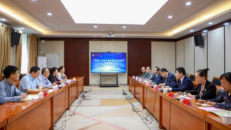 叉车操作：职业素养与安全规范的必备知识